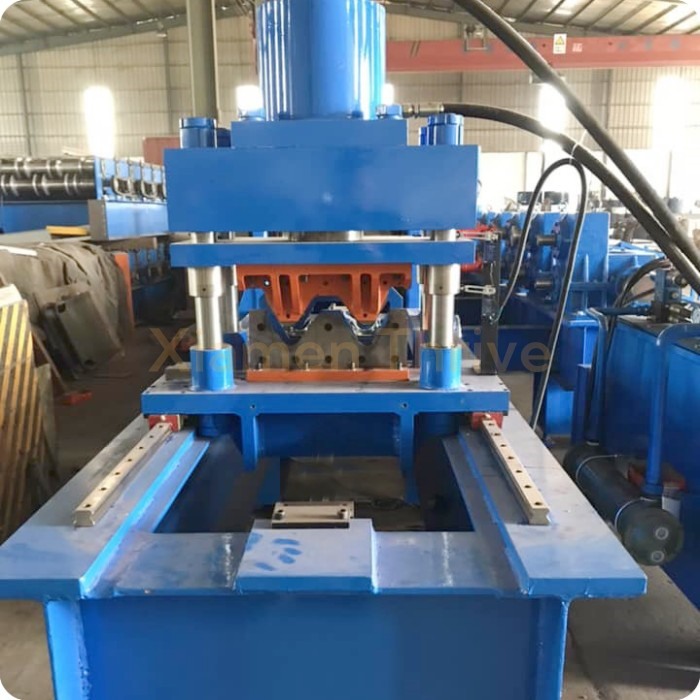 Highway Guardrail Roll Forming Machine